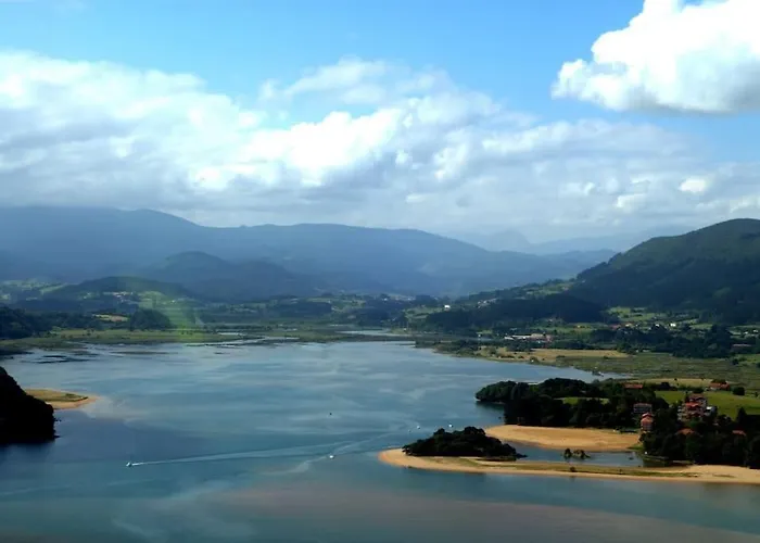 Sokaire De Urdaibai Junto A Mundaka Apartman Sukarrieta