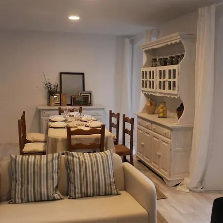 Sokaire De Urdaibai Junto A Mundaka * Sukarrieta